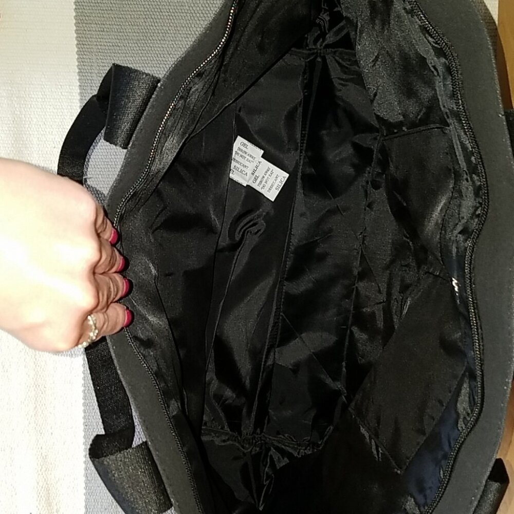 Victoria Secret Bag - Picture 6 of 7